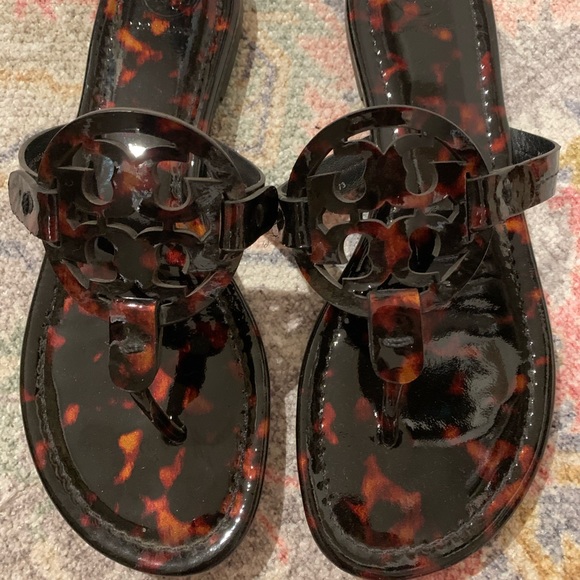 tory burch miller tortoise shell